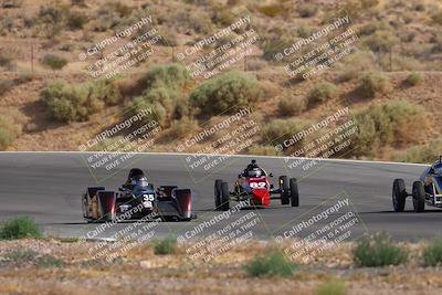 media/Jun-01-2025-CalClub SCCA (Sun) [[eae223c5dd]]/Group 3/Qualifying/